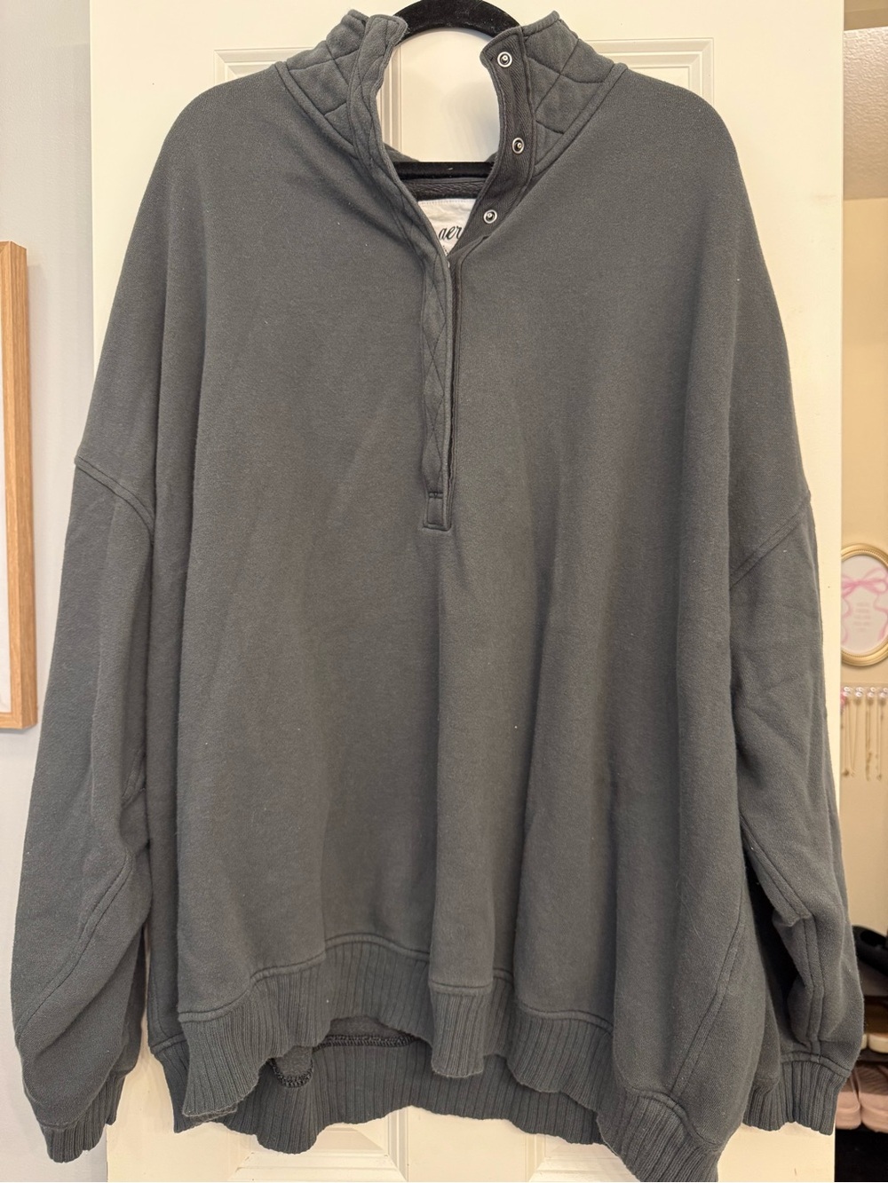 Aerie Oversized Button Snap Pullover Sweatshirt
